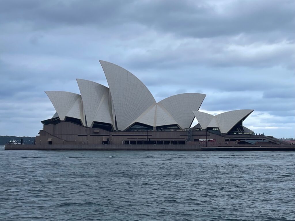 The newly finished Wulugul Walk to Circular Quay! – Barangaroo ...